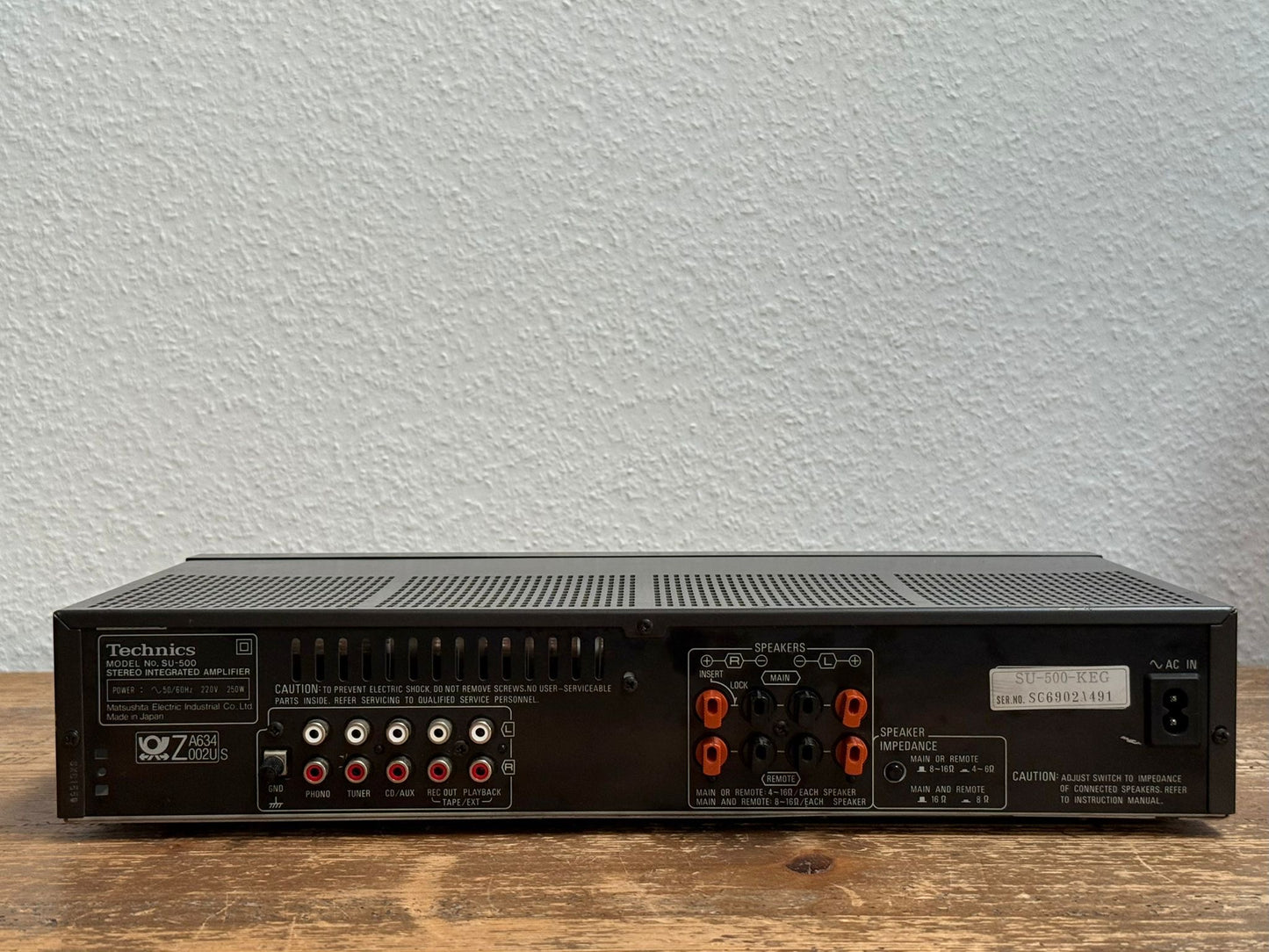 Set „80s Super Black“ – Technics SU-500 • Technics SL BD3 • MB Quart 220