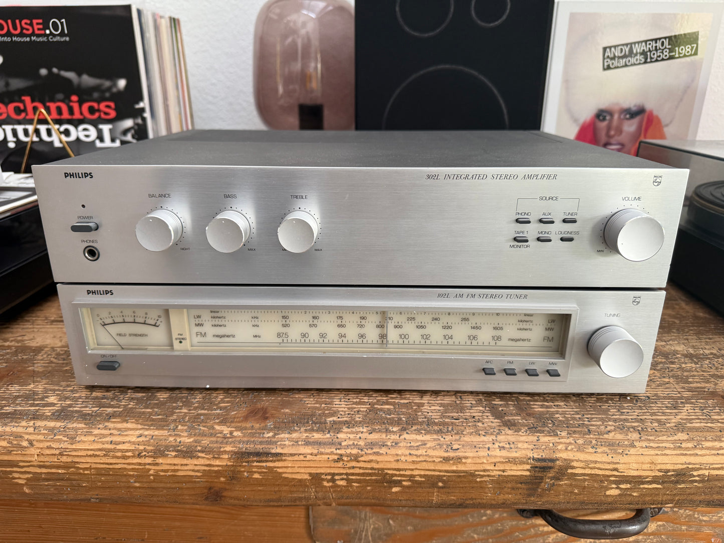 Philips 302L Stereo Amplifier & 102L Stereo Tuner