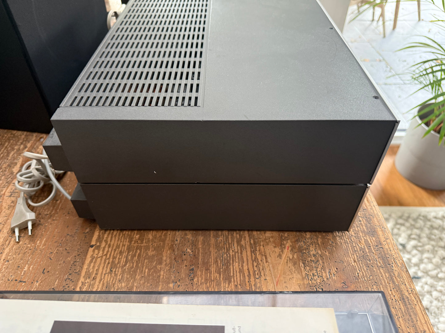 Philips 302L Stereo Amplifier & 102L Stereo Tuner