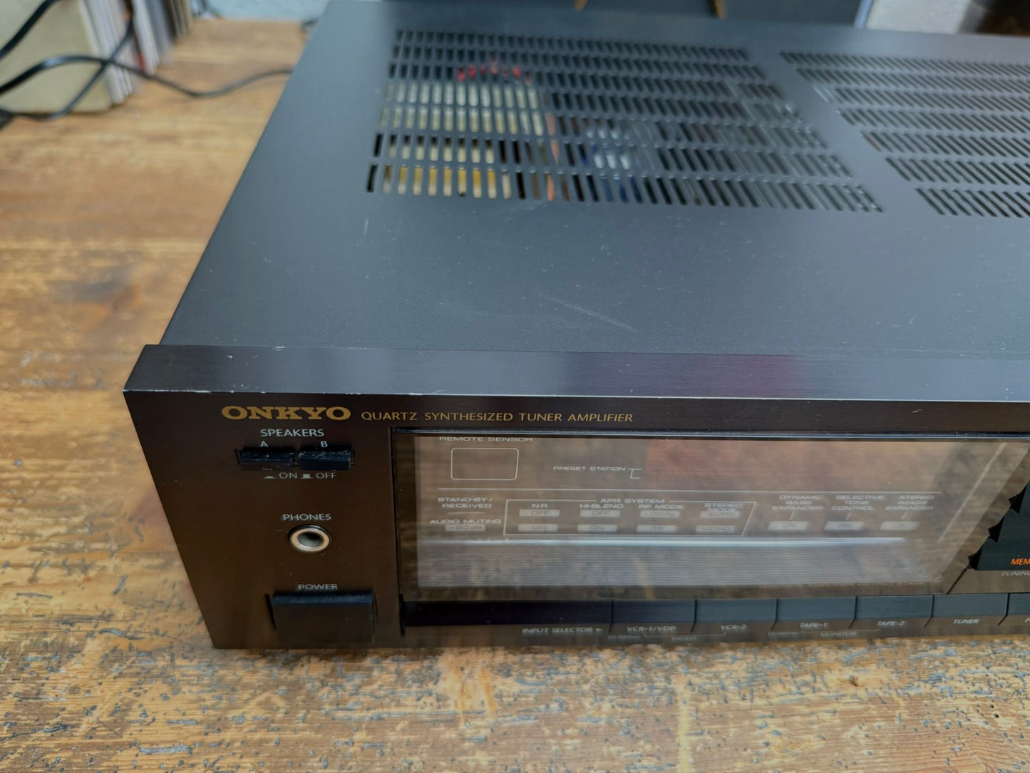 Onkyo TX-7440 – 80er Jahre Stereo Receiver mit Retro-Charme